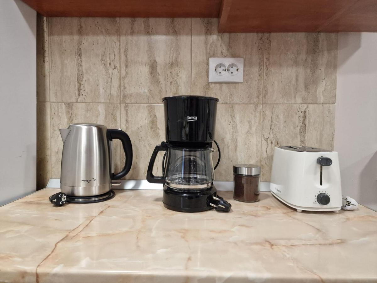 Laroka House Beautiful Apartment Universitate Center Bucureşti Ngoại thất bức ảnh